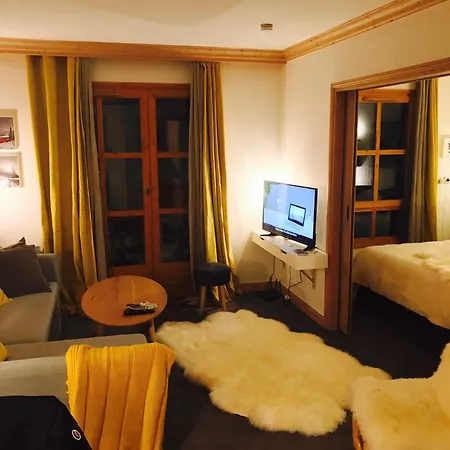 Premium 4 Bed Ski-in & Out Arc 1950 * Les Arcs (Savoie)