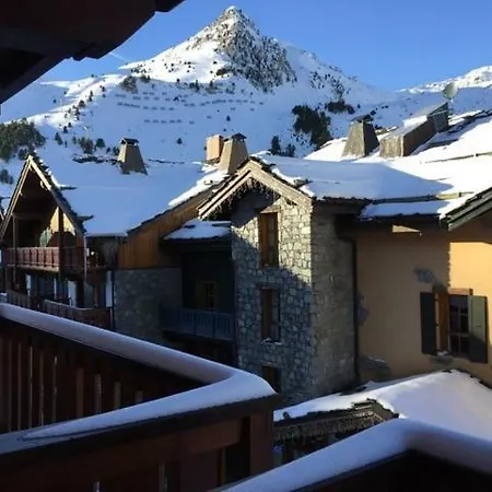 Premium 4 Bed Ski-in & Out Arc 1950